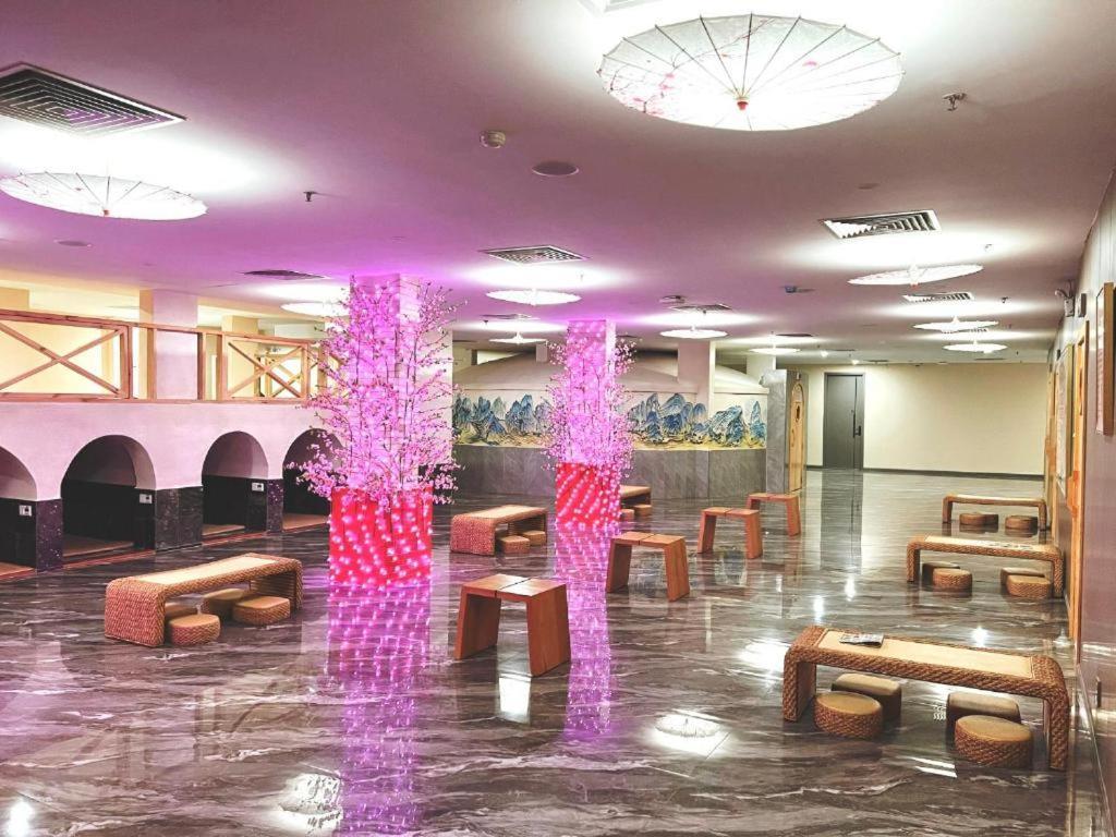 Wah Fu Hotel Cidade de Ho Chi Minh Exterior foto
